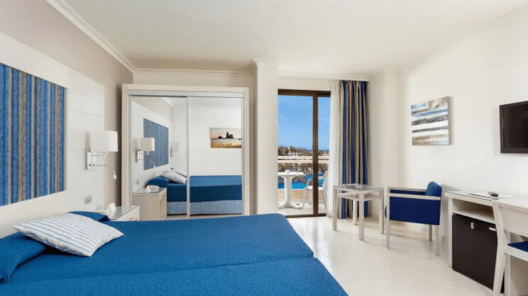 Double Room Pool View